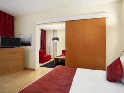 Ramada Encore By Wyndham Geneva Carouge