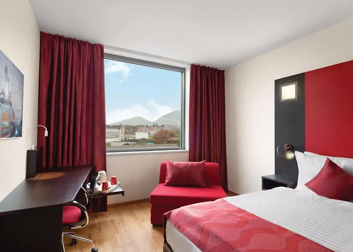 Ramada Encore By Wyndham Geneva