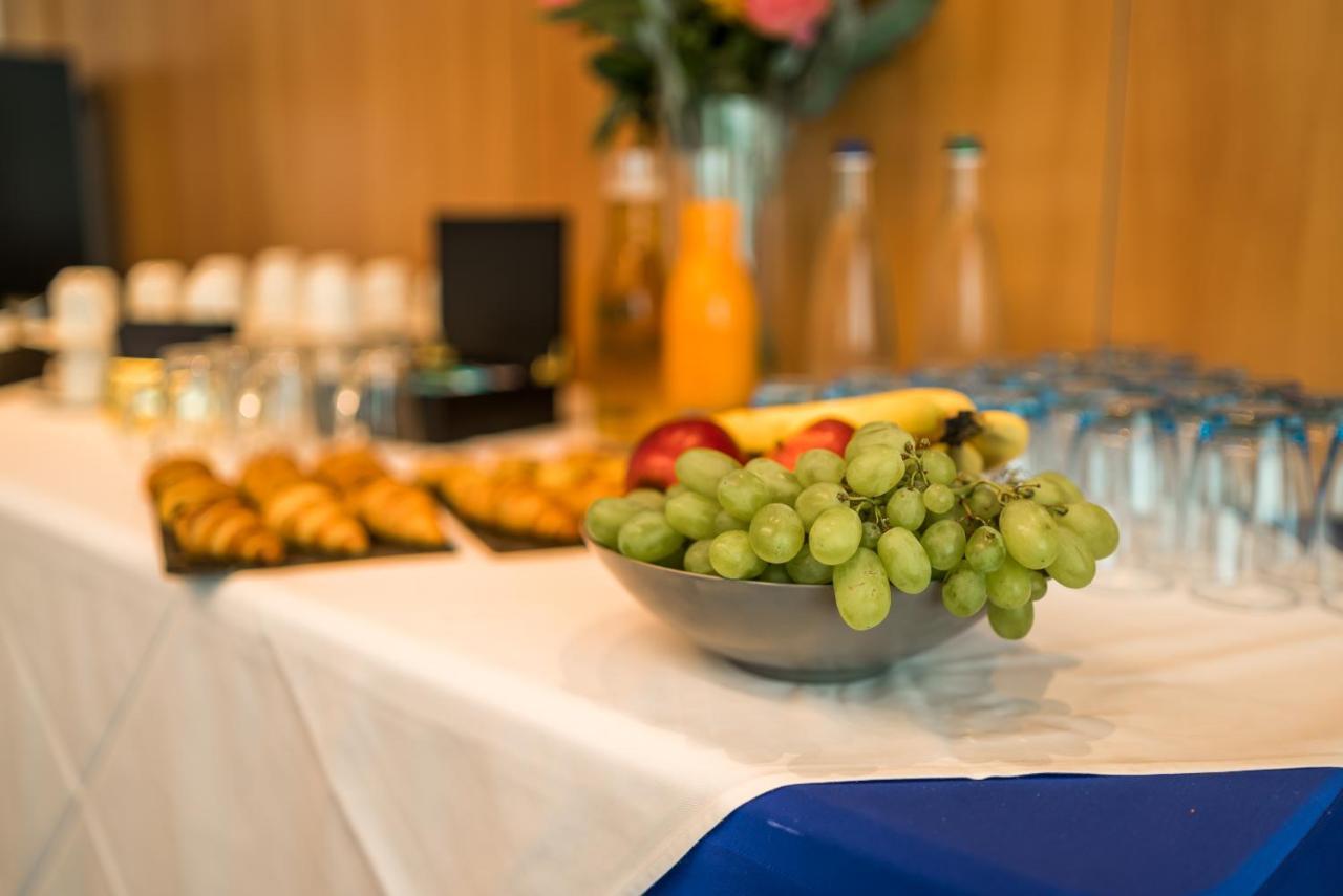 Ramada Encore By Wyndham Geneva 3* Carouge