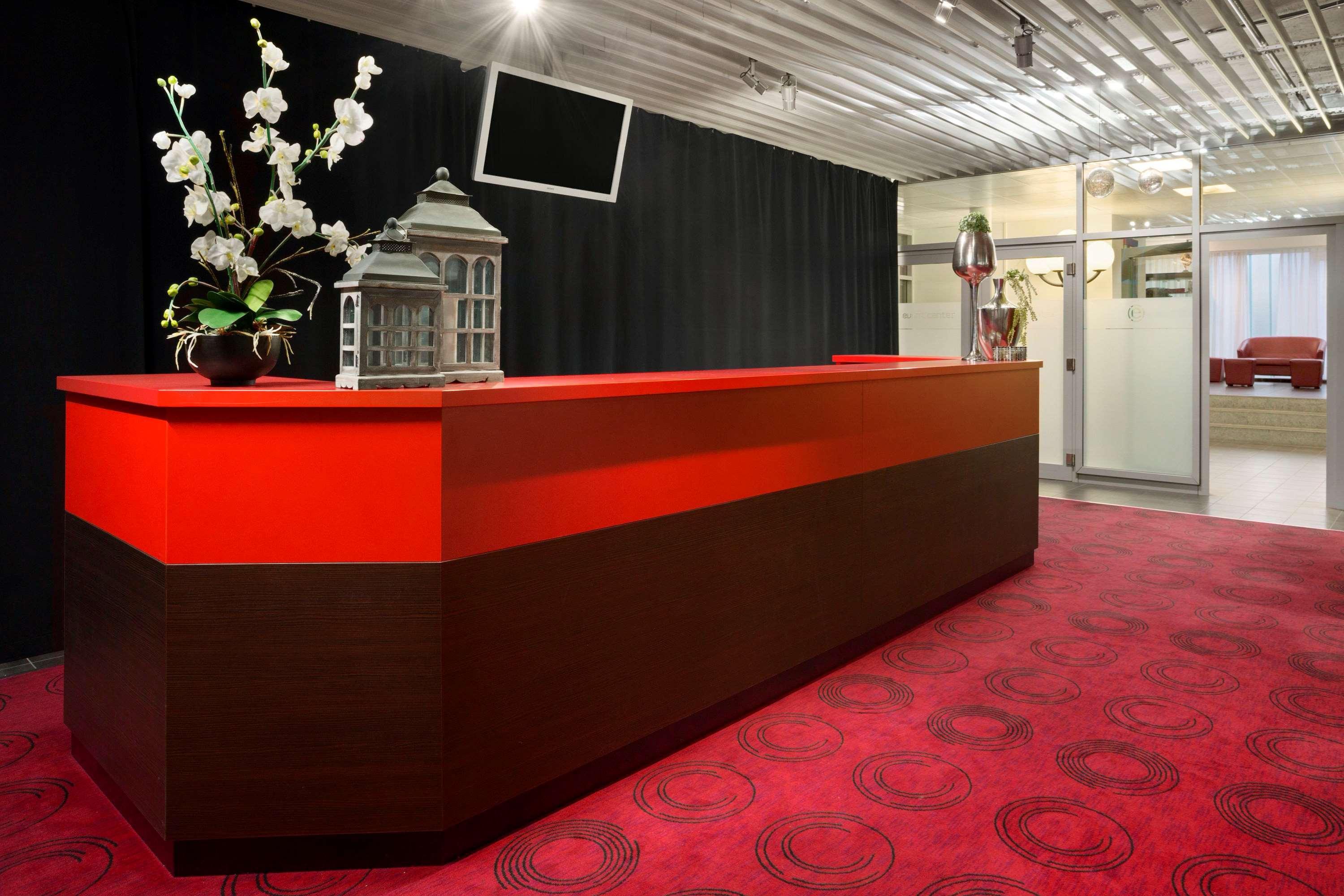 Hotel Ramada Encore By Wyndham Geneva Carouge