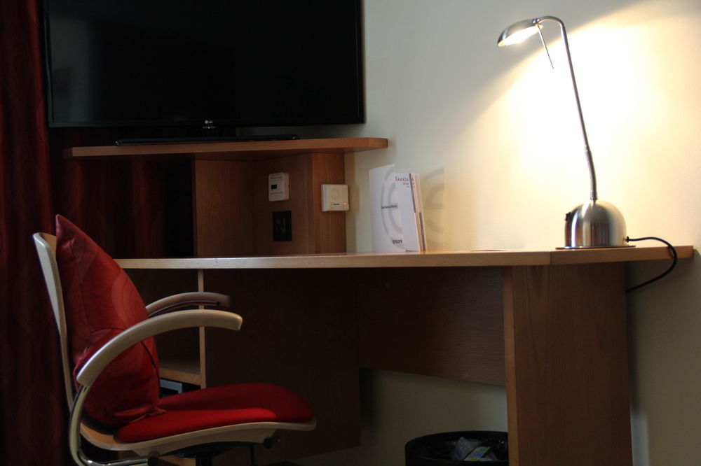 Hotel Ramada Encore By Wyndham Geneva 3*